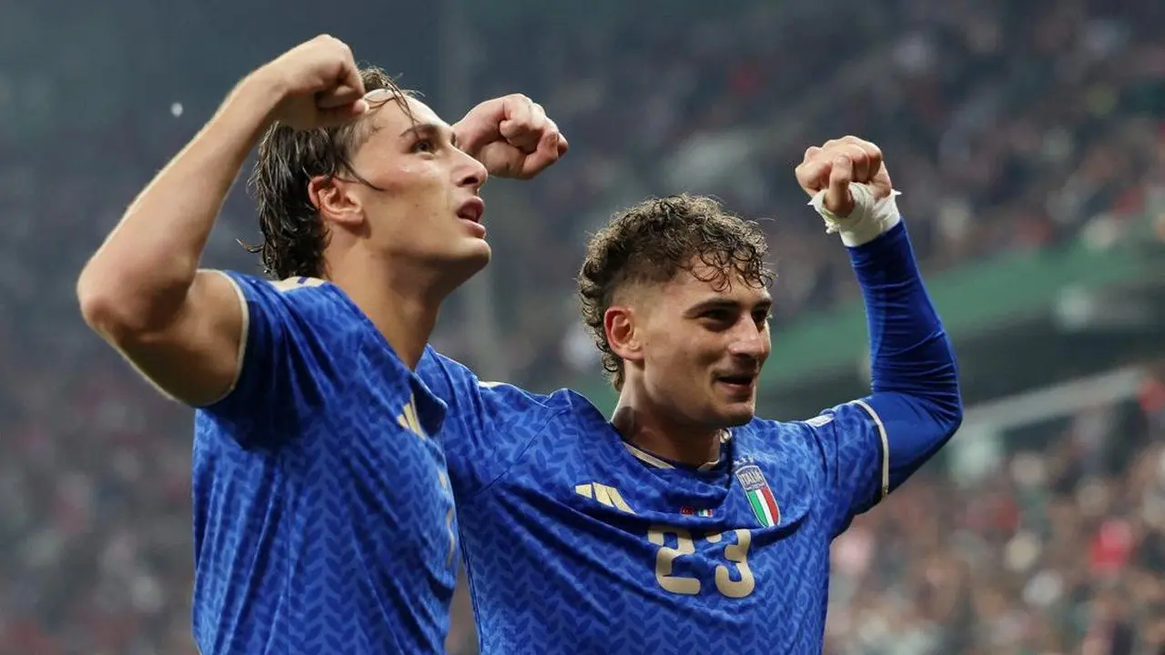 Dua Bersaudara Esposito Cetak Sejarah di Timnas Italia Setelah Lebih dari 100 Tahun