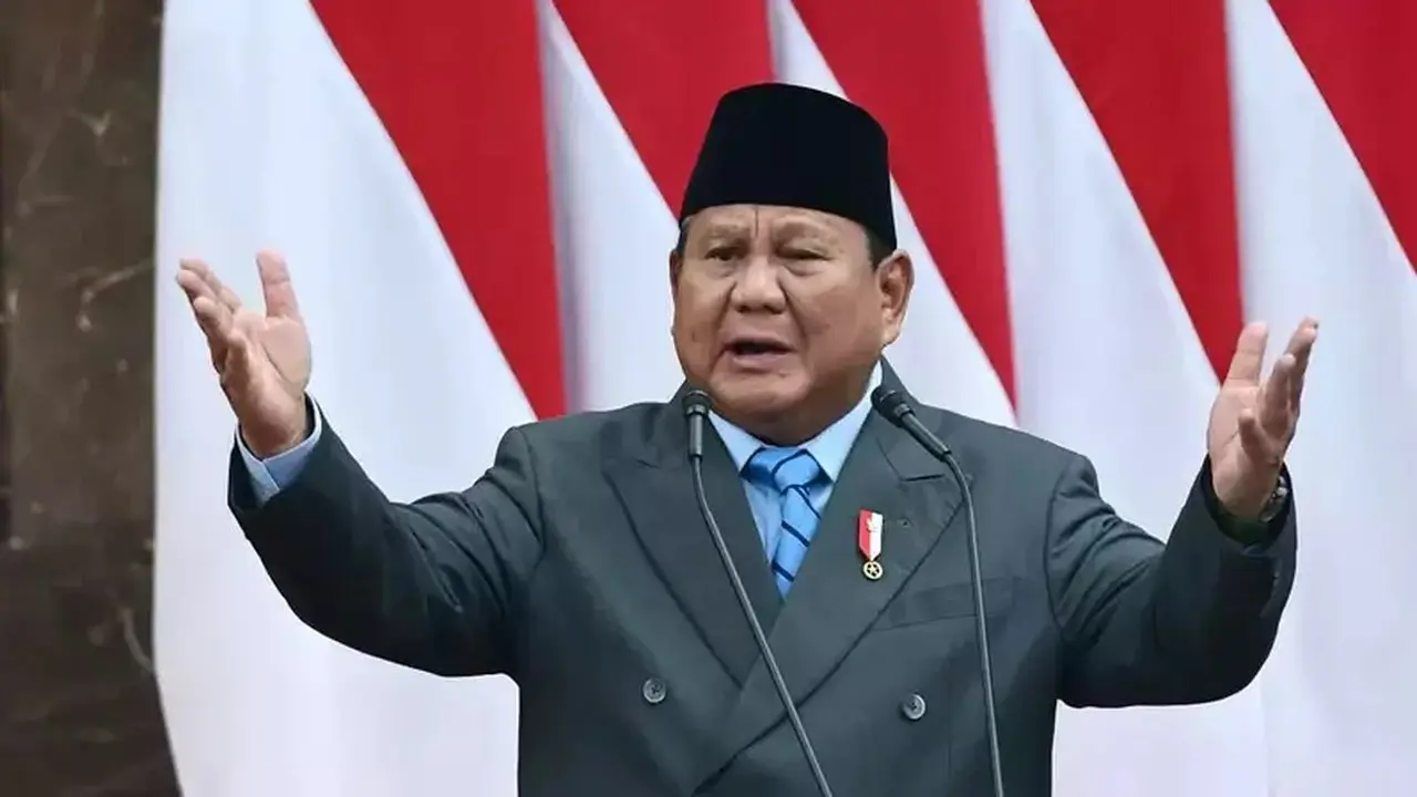 Ekonom UGM: Ekonomi Belum Membaik Signifikan di Dua Tahun Pemerintahan Prabowo-Gibran