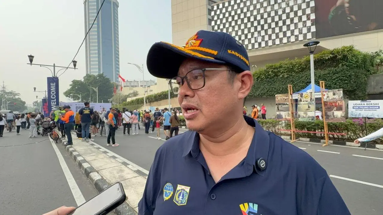 Evaluasi Jalur Sepeda Jakarta: Barier hingga Lebar Jalur Dikaji Ulang