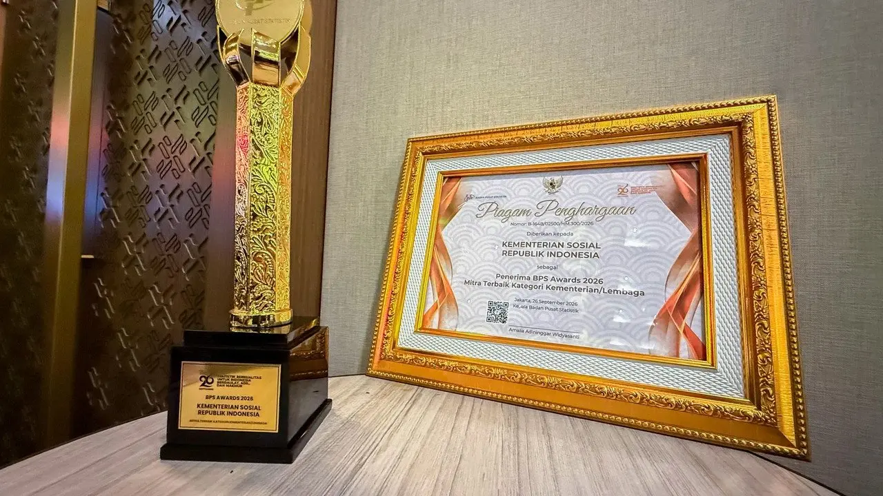 Kemensos Dinobatkan Mitra Terbaik BPS Award 2026 untuk Penguatan Perlindungan Sosial