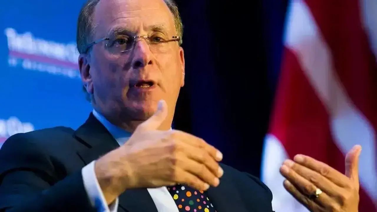 Larry Fink: Simpan Uang di Bank Bisa Rugikan, Ini 3 Alternatif Investasi Mengalahkan Inflasi