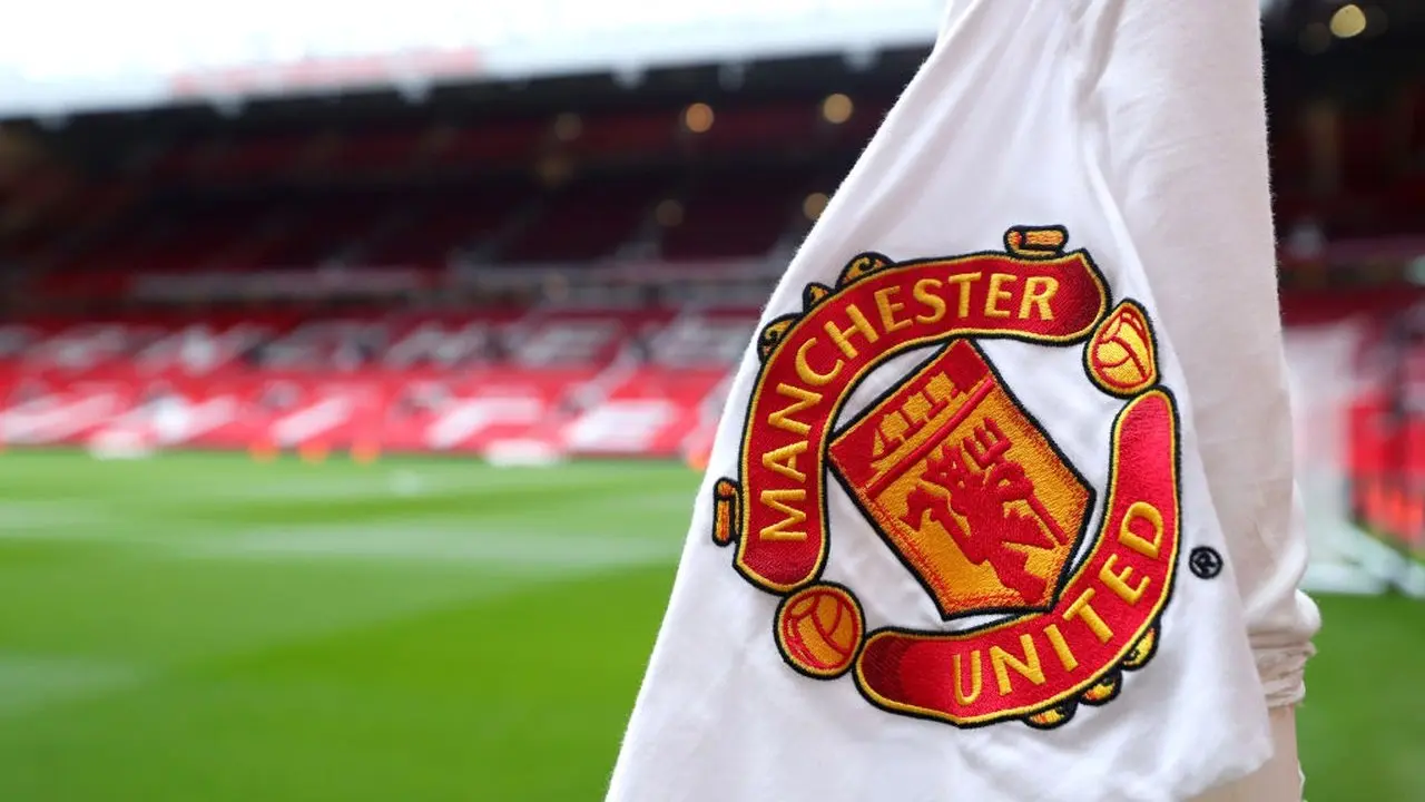 Manchester United Pertimbangkan Tuntut Manchester City Terkait Pelanggaran Finansial