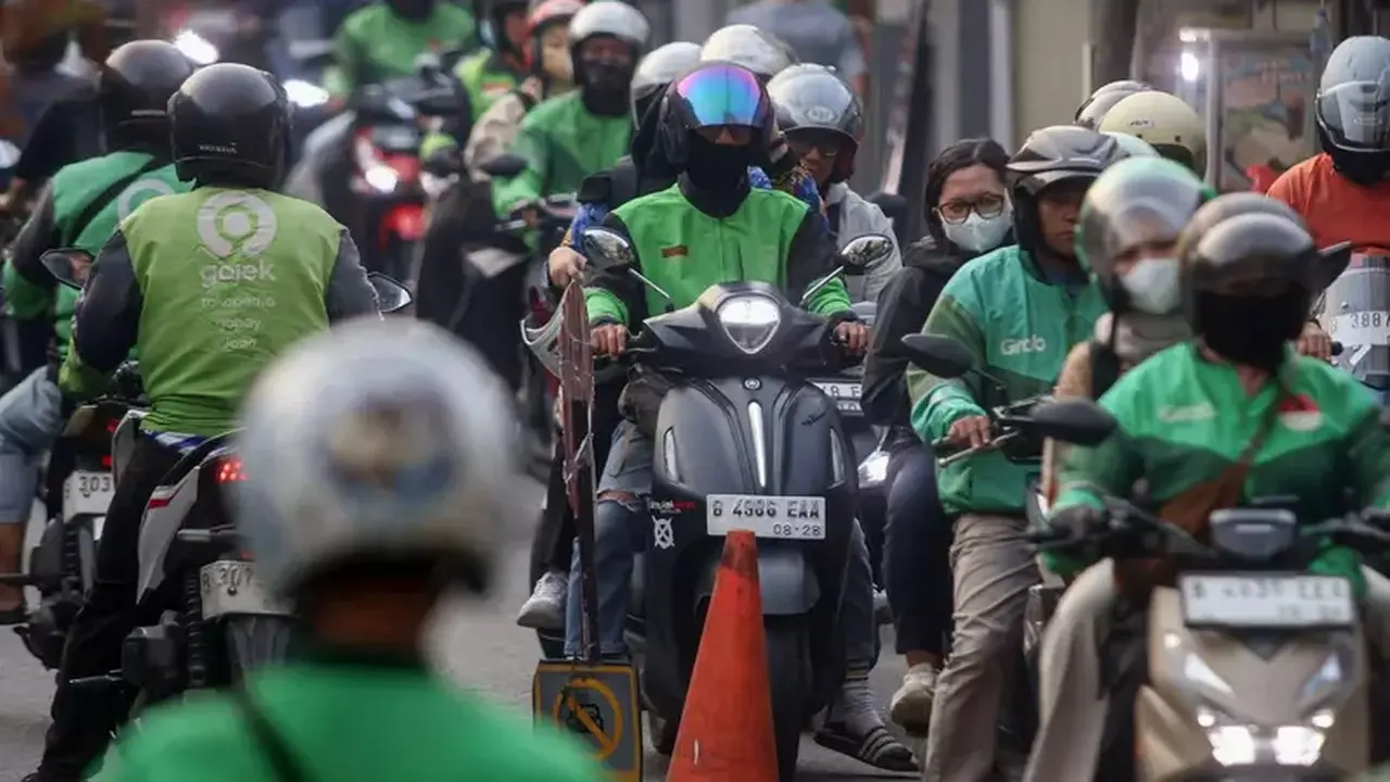 Mayoritas Pengemudi Ojol Terlilit Utang, Waspadai Risiko UMKM Gagal Bayar