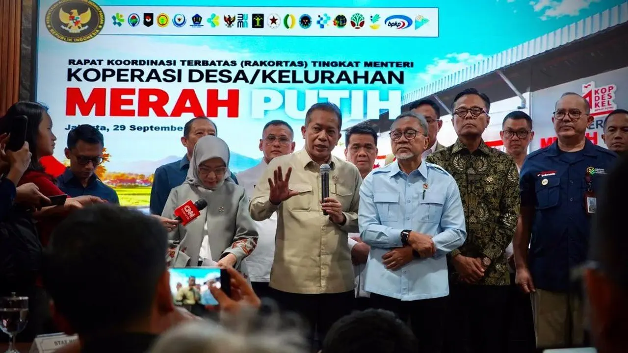 Menkop Ferry Juliantono: Manajer KDKMP Ditempatkan Lintas Daerah Demi Pemerataan SDM