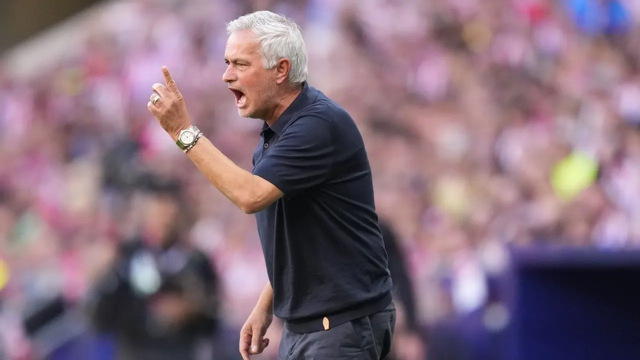 Mourinho Tegaskan Profesionalitas 24 Jam untuk Pemain Real Madrid