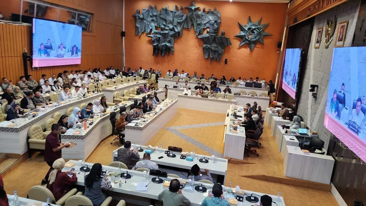 Pemerintah Ajukan Perubahan UU LLAJ, 55 Pasal Diusulkan Dirombak