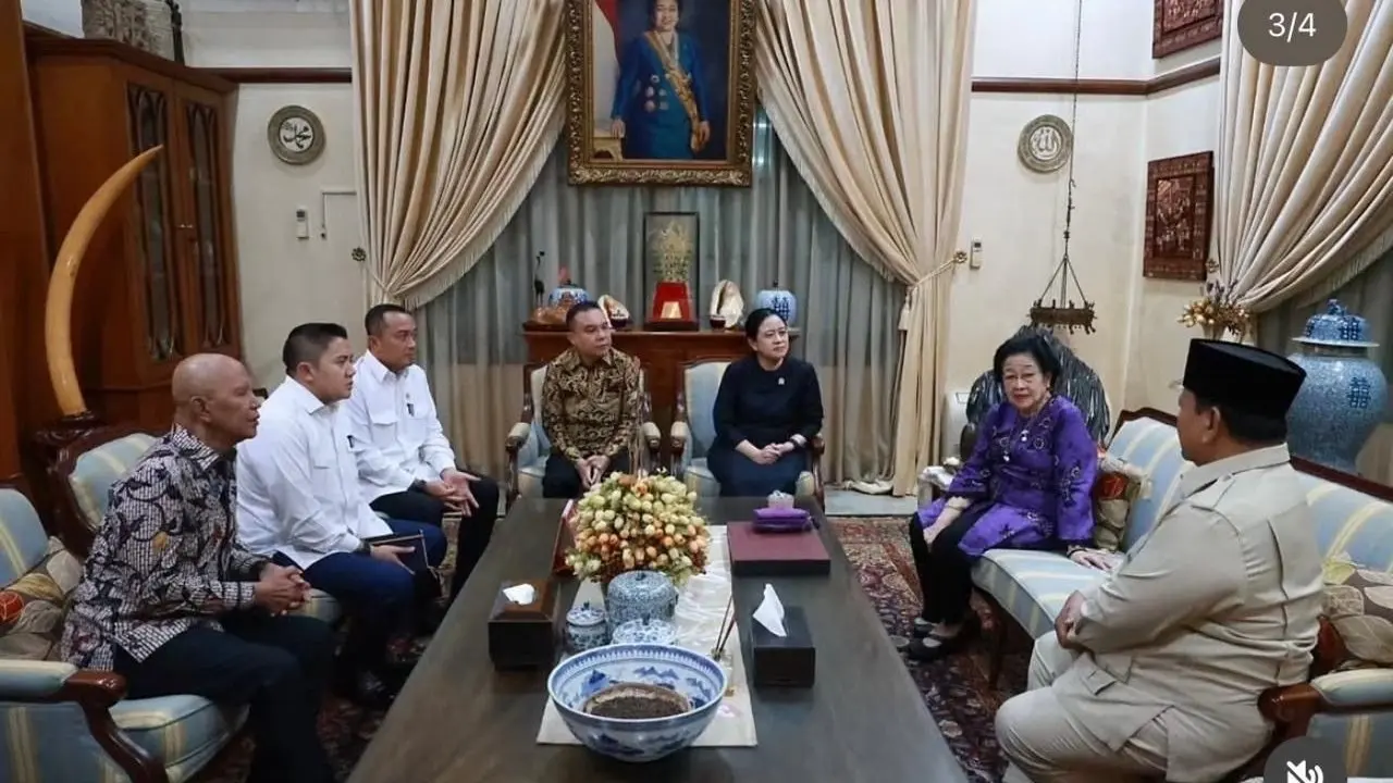 Prabowo Sampaikan Duka Cita Langsung ke Megawati di Teuku Umar