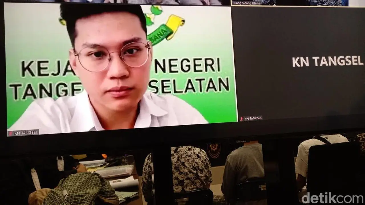 Remisi Sakit Indra Kenz Dievaluasi, Potensi Kembali ke Lapas