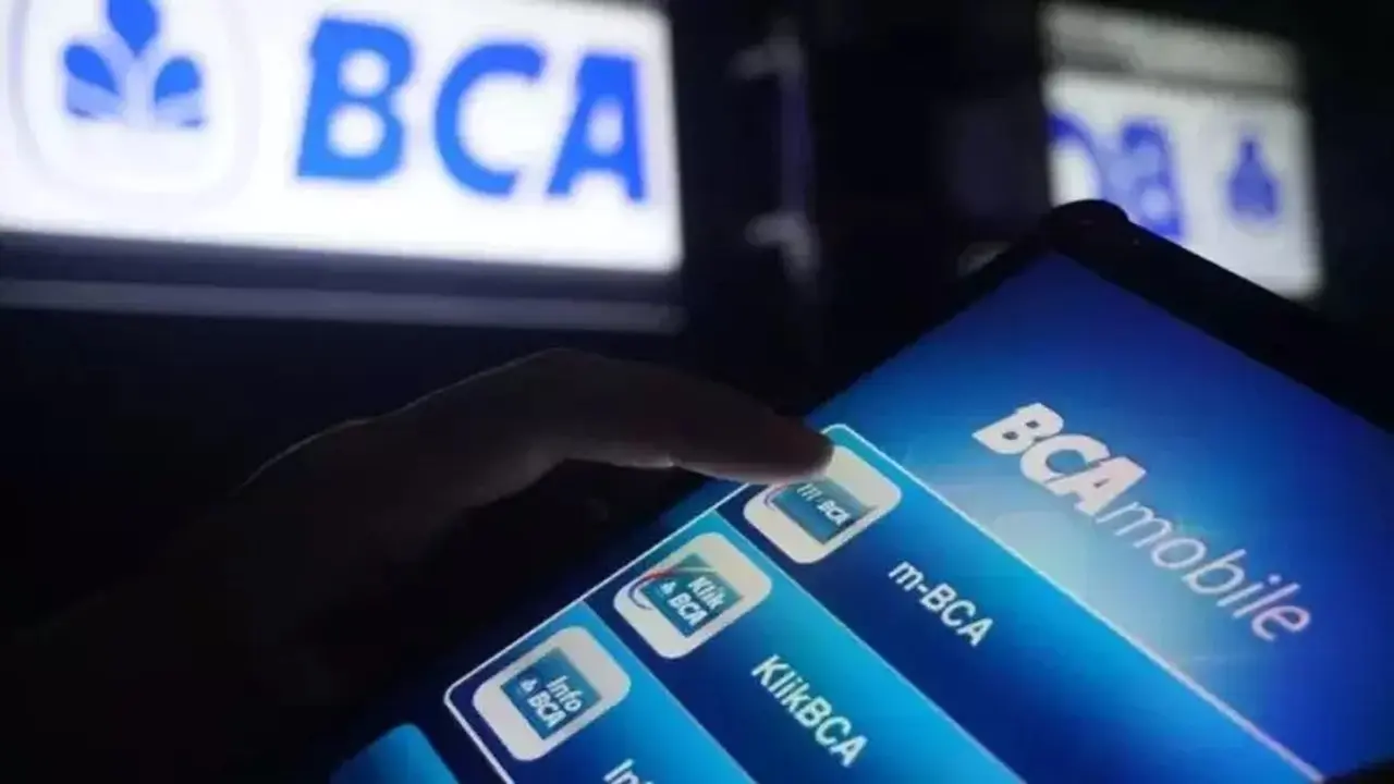 Transaksi Jumbo BBCA Rp 621 Miliar, Saham Emiten Hary Tanoe Ambles