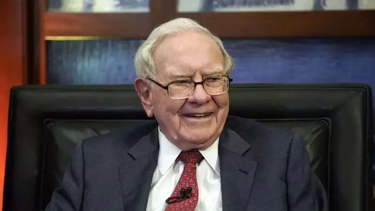 Warren Buffett Ungkap Strategi Hadapi Ancaman Bear Market