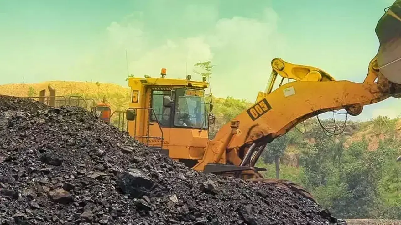 Adaro Andalan Indonesia (AADI) Siapkan Dividen Jumbo Rp1.612 per Saham