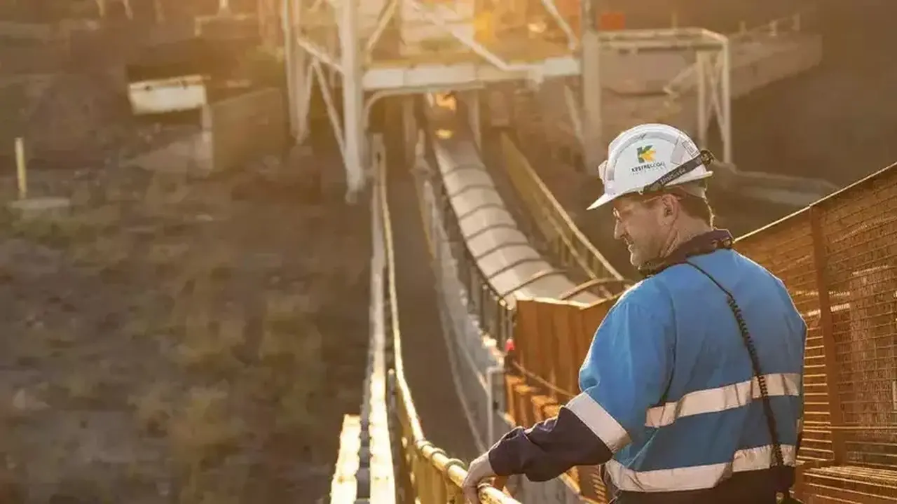 Adaro Raih Rp 12,5 T dari Divestasi Kestrel, Alokasi Dana untuk Ekspansi dan Dividen