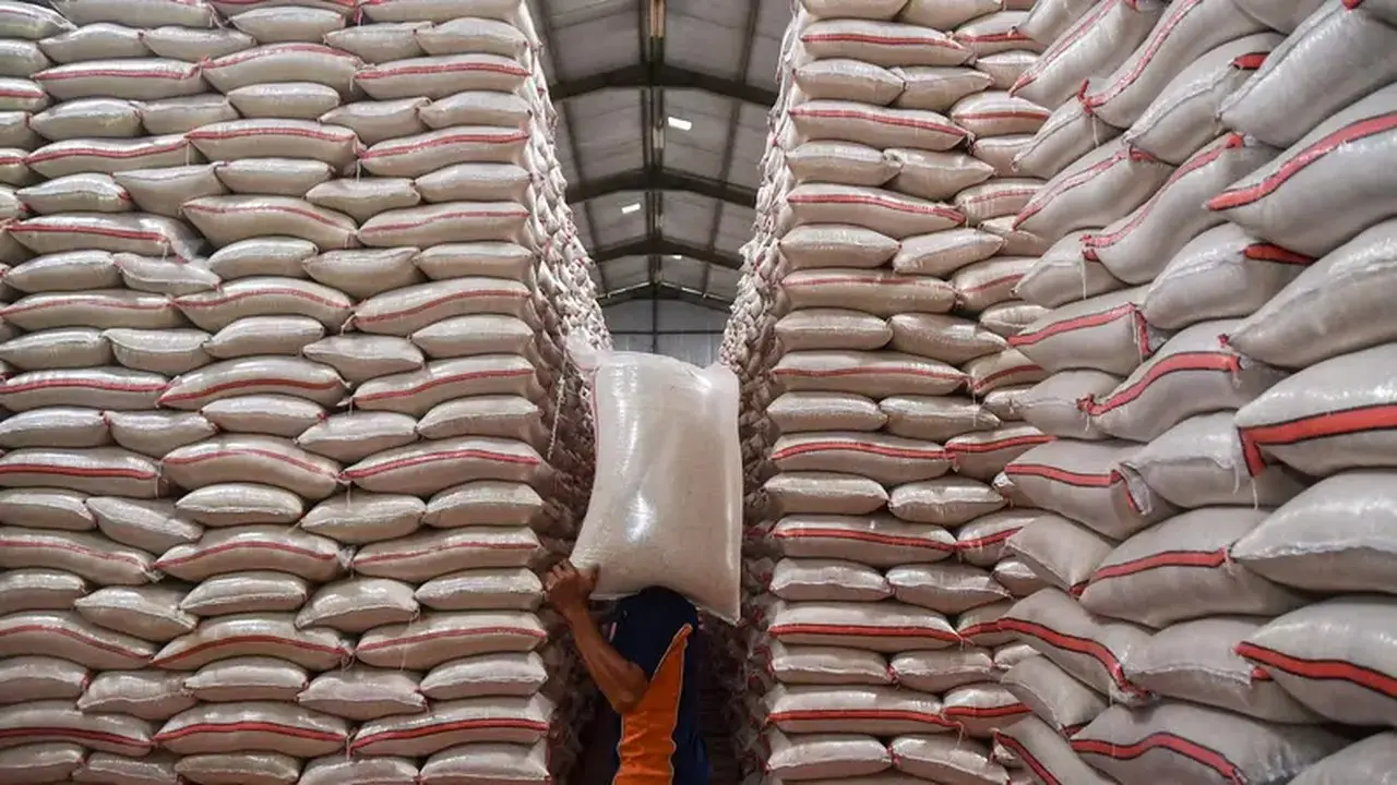 BPS Proyeksikan Pasokan Beras Menipis, Harga Berpotensi Terus Naik