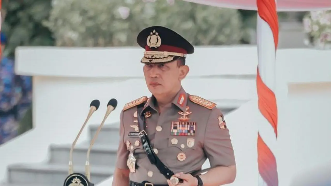 DPR Setujui Pemberhentian Hormat Jenderal Listyo Sigit, Komjen Suyudi Ario Seto Calon Kapolri Baru