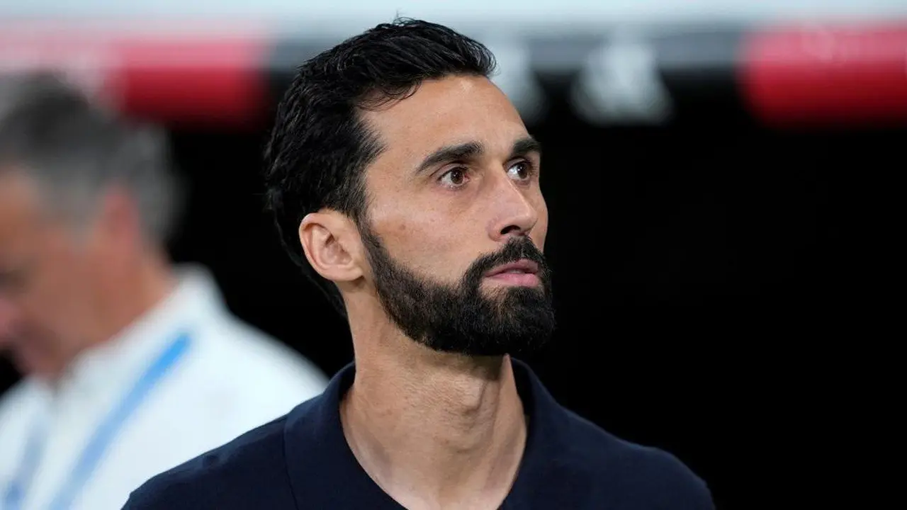 FA Dakwa Arbeloa atas Sindiran Wasit yang Menguntungkan Manchester United