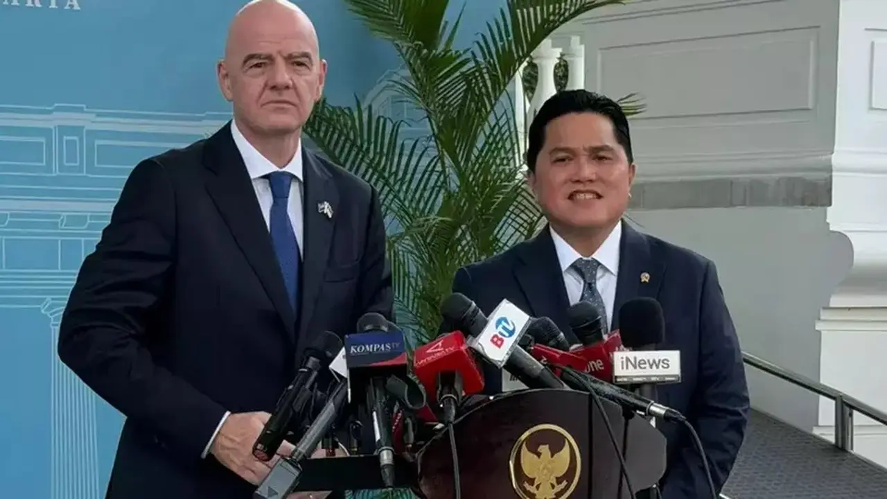FIFA Jajaki Investasi Infrastruktur Sepak Bola di Indonesia Bersama Prabowo