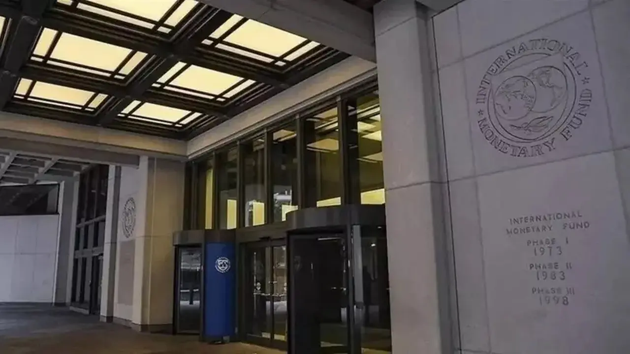 IMF Ingatkan Pemotongan Pajak Berbasis Utang Picu Suku Bunga Tinggi dan Hambat Investasi