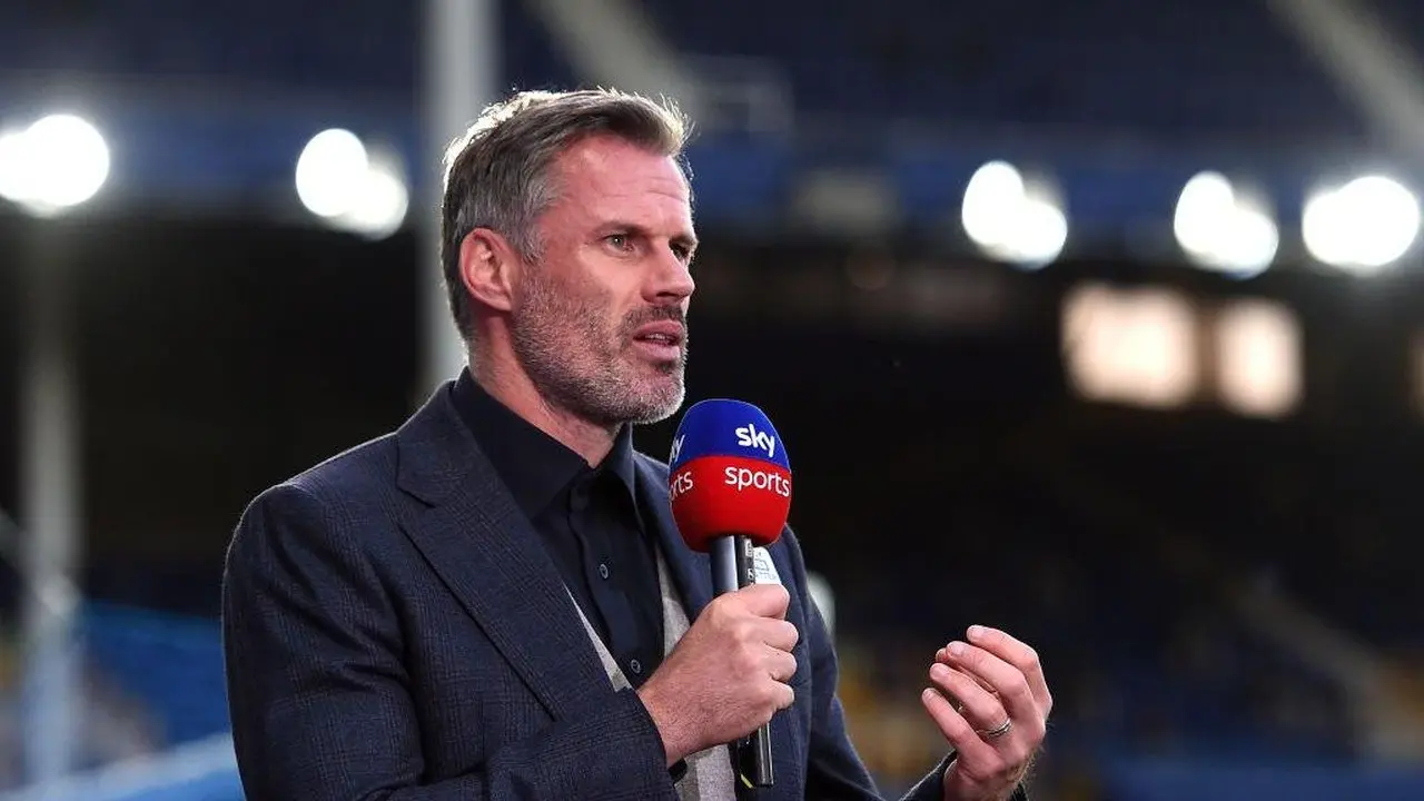 Jamie Carragher Desak Gelar Manchester City Dicabut Akibat Pelanggaran Finansial