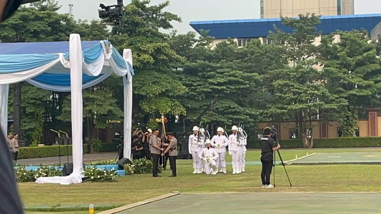 Jenderal Suyudi Pimpin Polri, Jenderal Listyo Sigit Pindah ke KSP