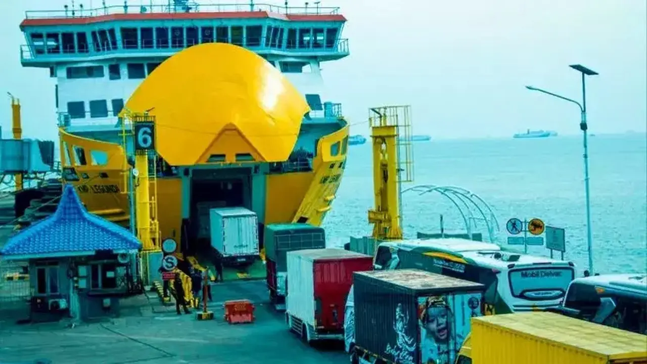 Kemenhub Perketat Angkutan Kendaraan ODOL di Kapal untuk Keselamatan Laut