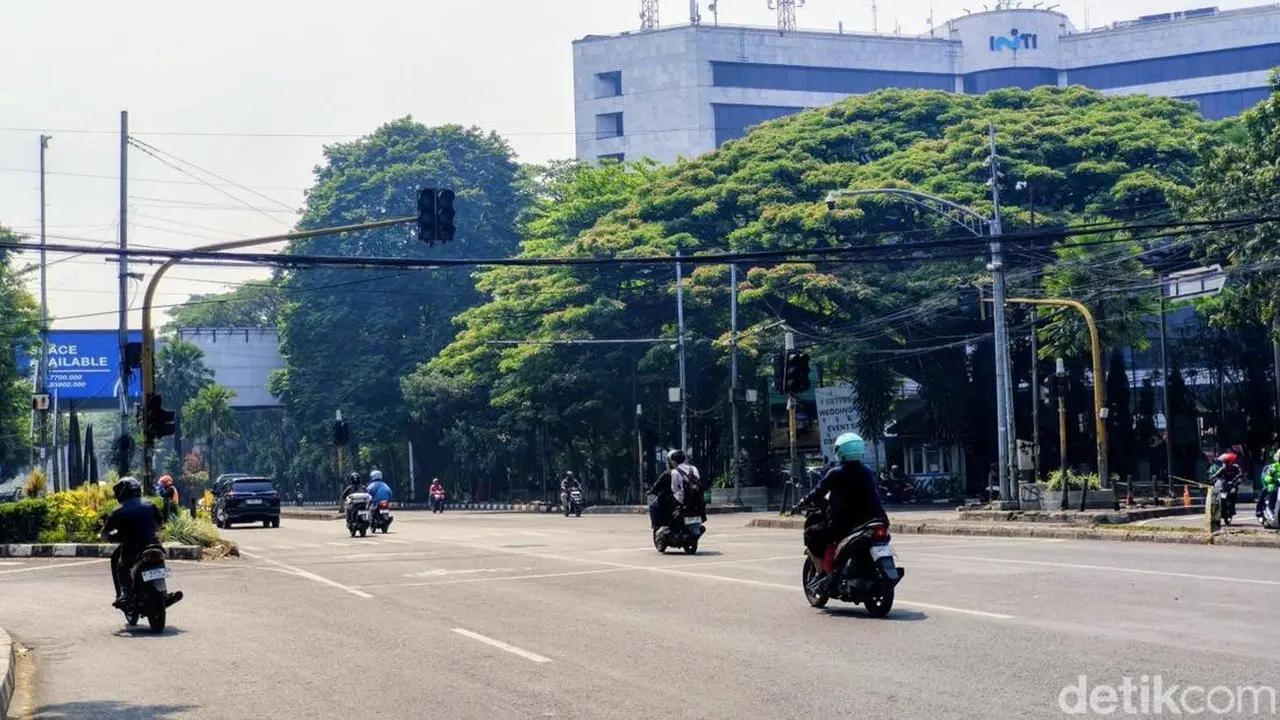 Lima Titik Lampu Merah di Bandung Rusak Akibat Pencurian Kabel, Lalin Diatur Manual