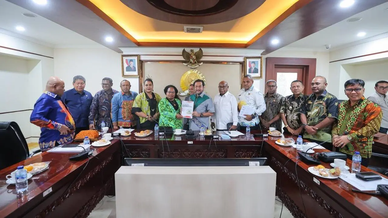 MRP Papua Dorong Provinsi Baru, Yorrys Raweyai Siap Kawal Aspirasi