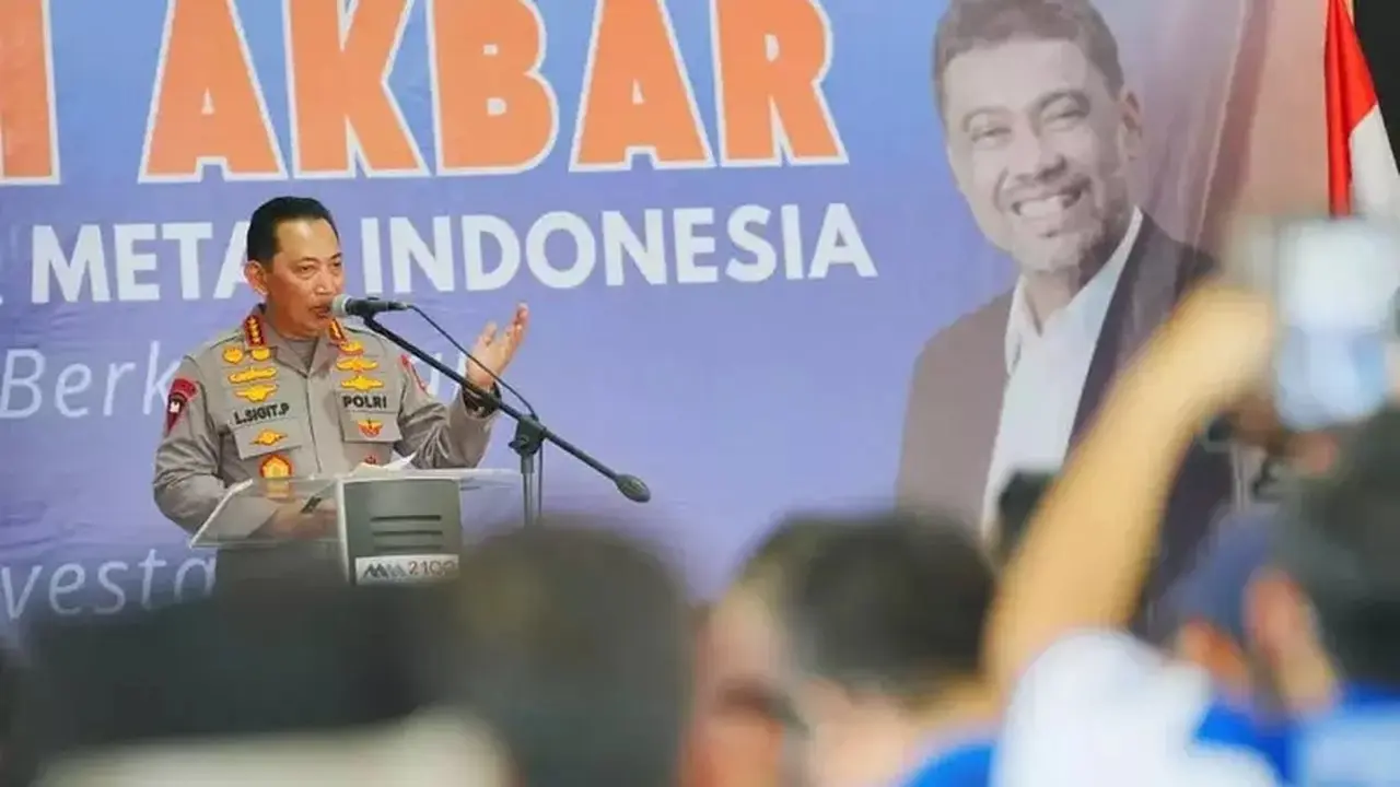Prabowo Beri Penghargaan Bergengsi kepada Listyo Sigit dan Dedi Prasetyo di Istana Negara
