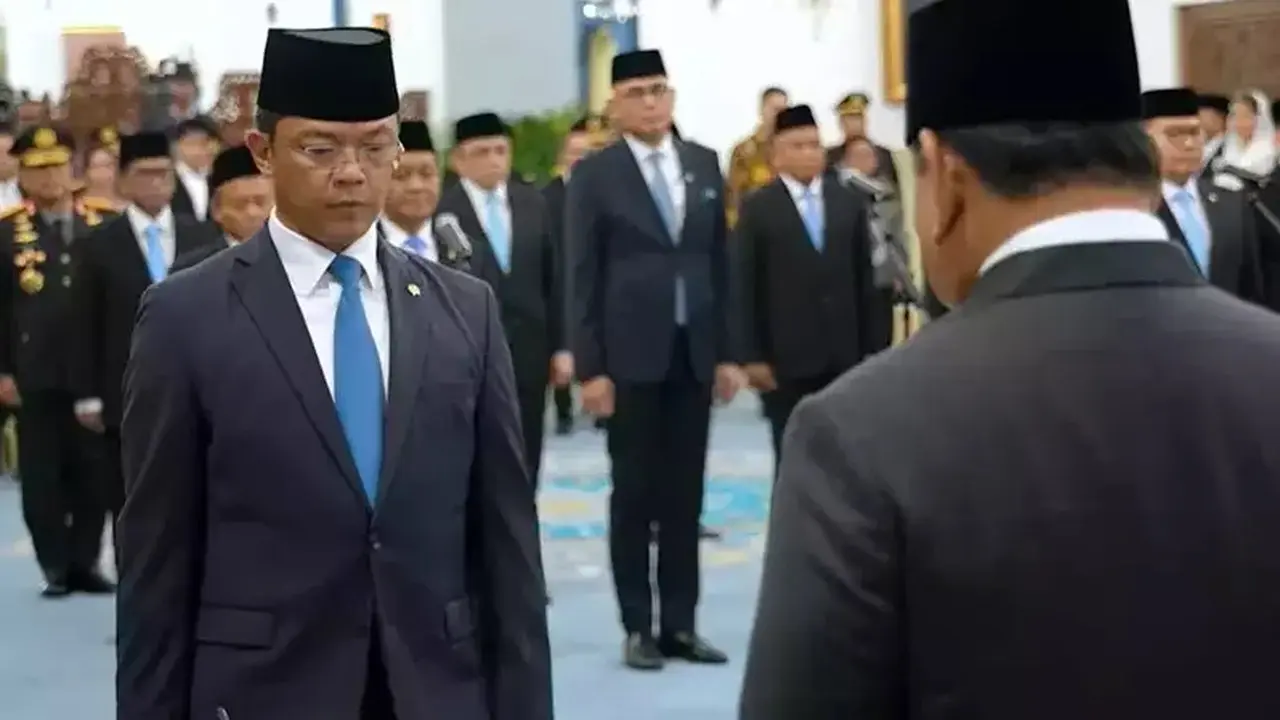 Presiden Prabowo Lantik Sugiono Jadi Menko PMK, Gantikan Pratikno