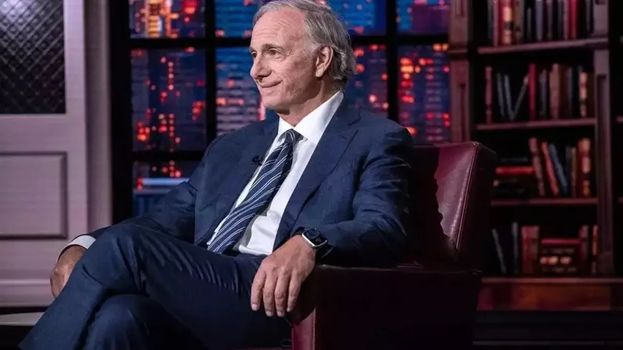 Ray Dalio Ungkap Strategi Diversifikasi Portofolio Hadapi Inflasi