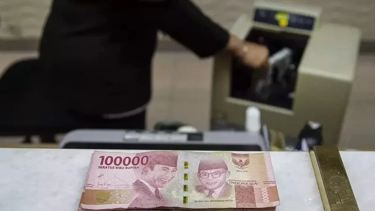 Rupiah Digerus Sentimen Global, Penguatan Makin Sulit