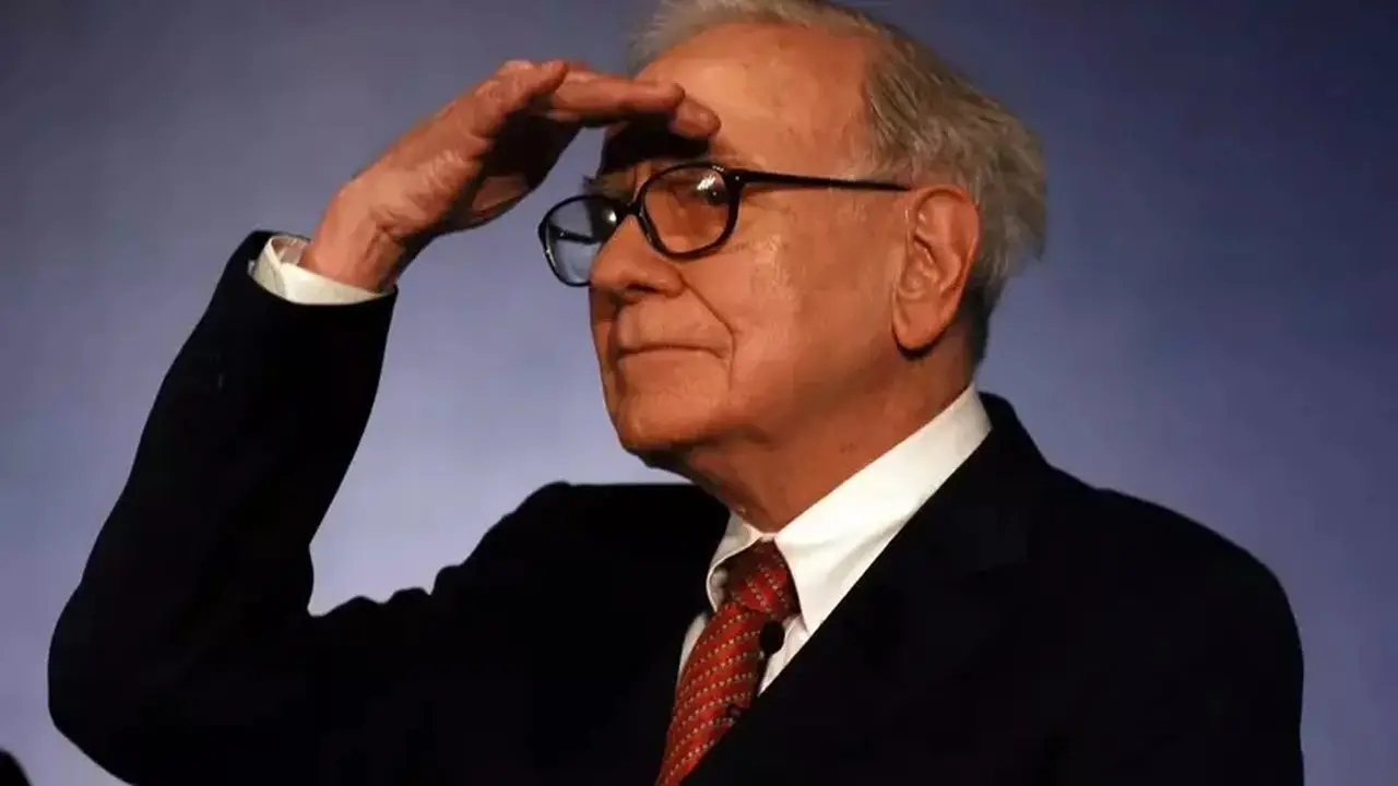Warren Buffett Mundur dari Chairman Berkshire, Ini 5 Kunci Investasi Legendarisnya